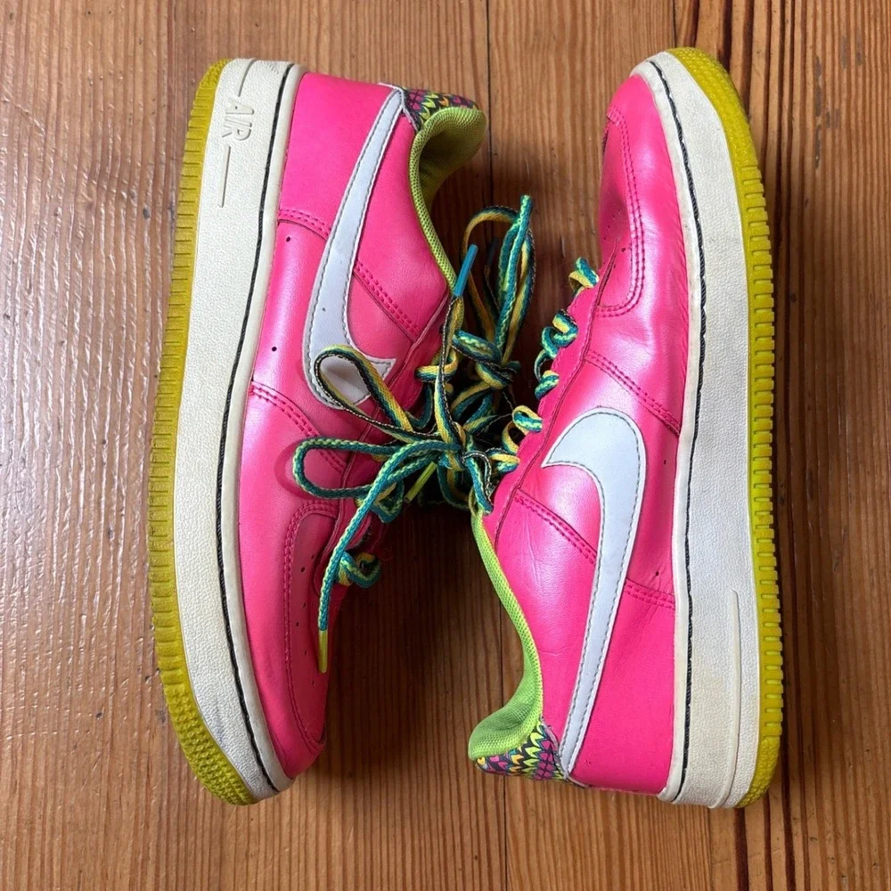 Nike Air Force 1 Low Kids Pink‎ Good Neon Green Yellow CW5761-600 SIZE 5Y - Picture 4 of 7